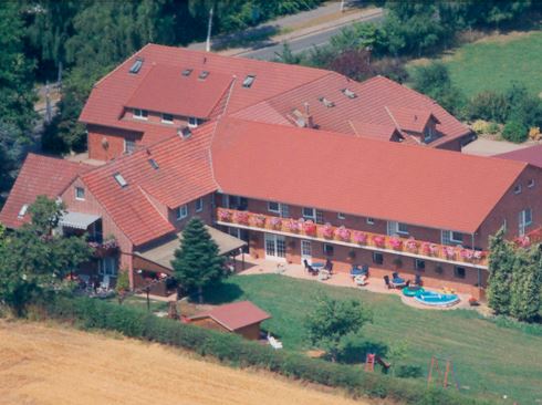 Hebe Bild 1 entlang der Bikemap-Route "Bünde - Sottrum " hervor