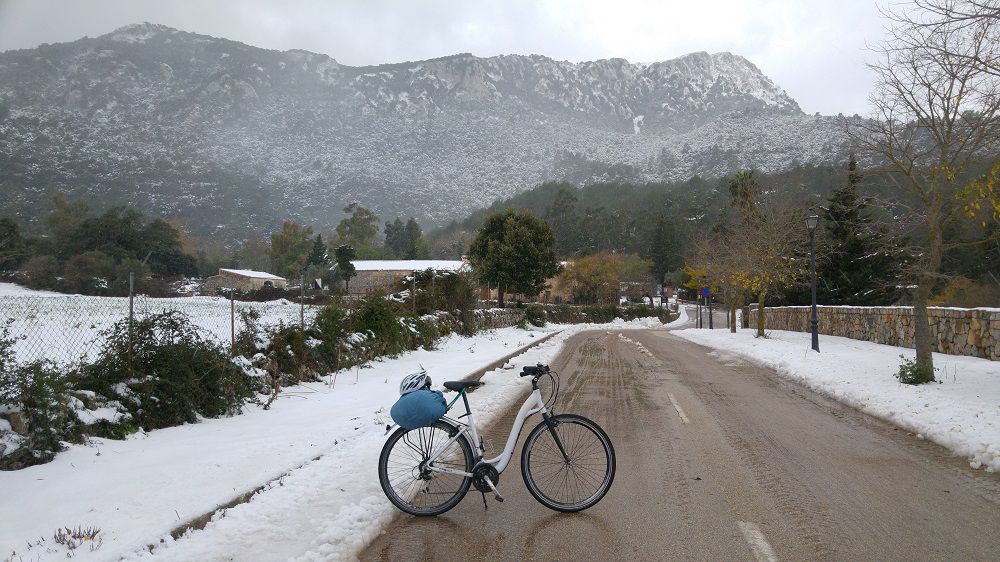 Mallorca: Caimari-Lluc-Caimari amb neu!