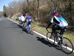 Hebe Bild 5 entlang der Bikemap-Route "KRAS 2010 " hervor