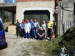 Hebe Bild 9 entlang der Bikemap-Route "KRAS 2010 " hervor