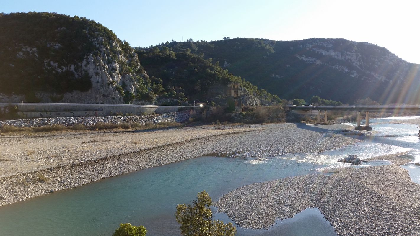 Pont de Mirabeau-Rians