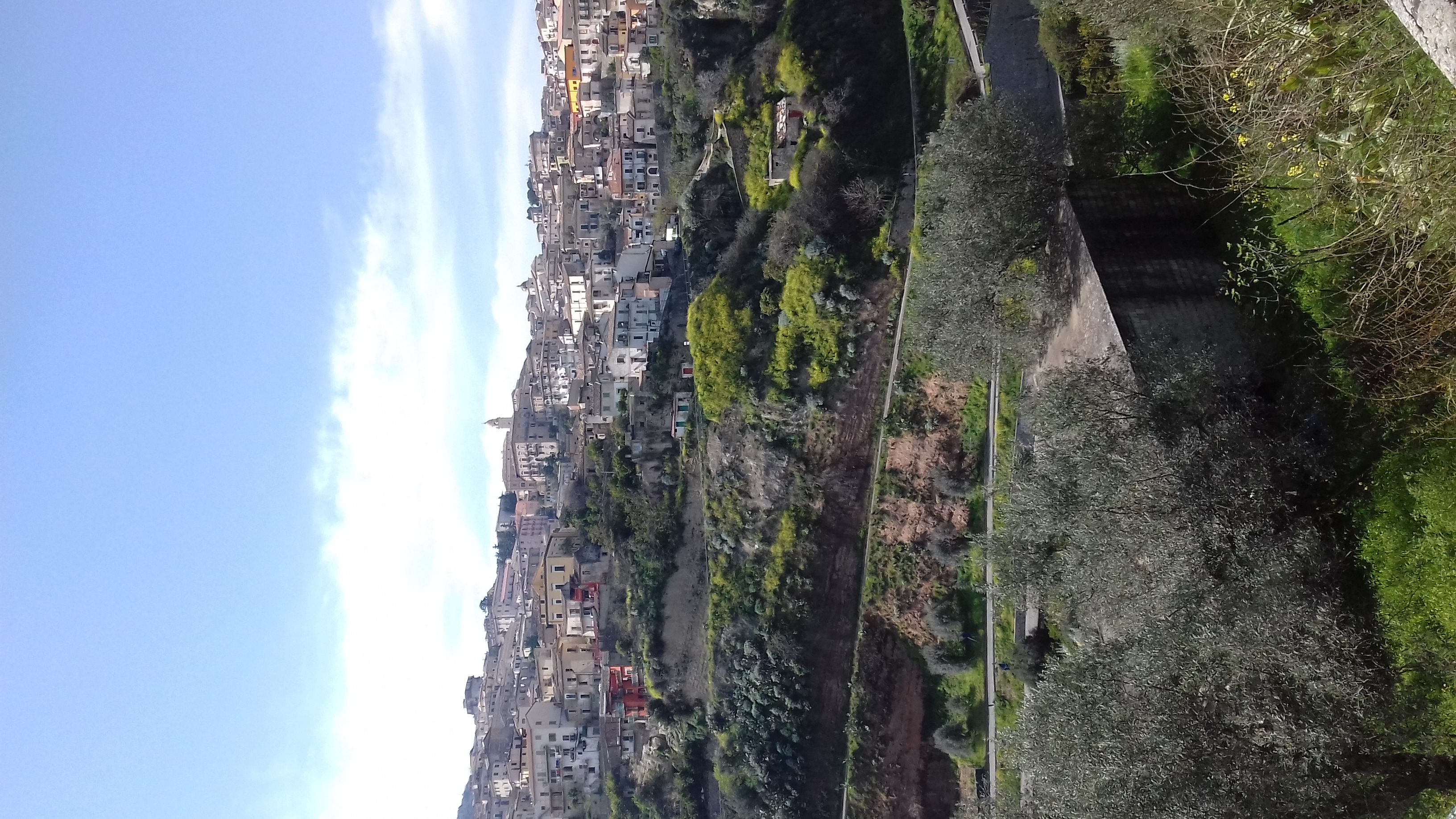 Rossano tra mare e colline