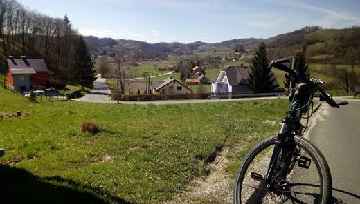 Travanj 2018 solo