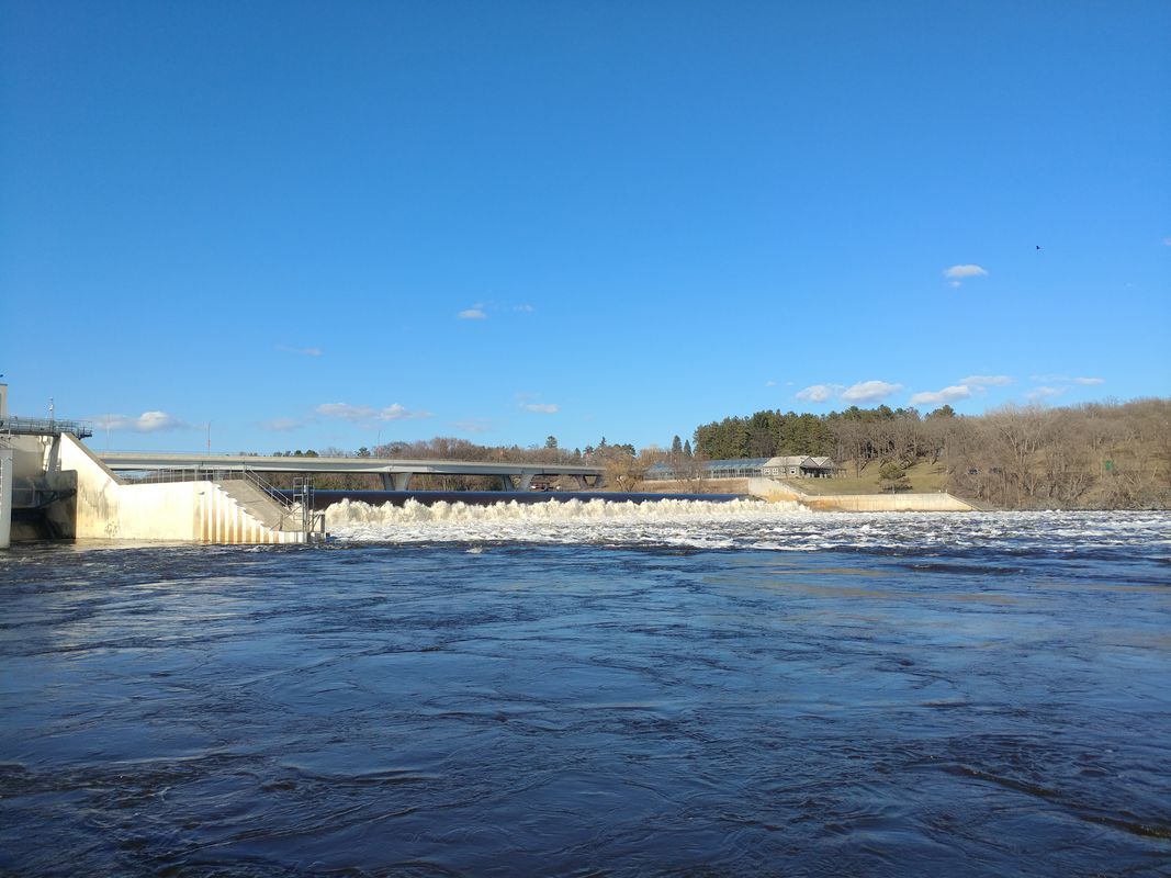 Sherburne Hall to Beaver Island Trail