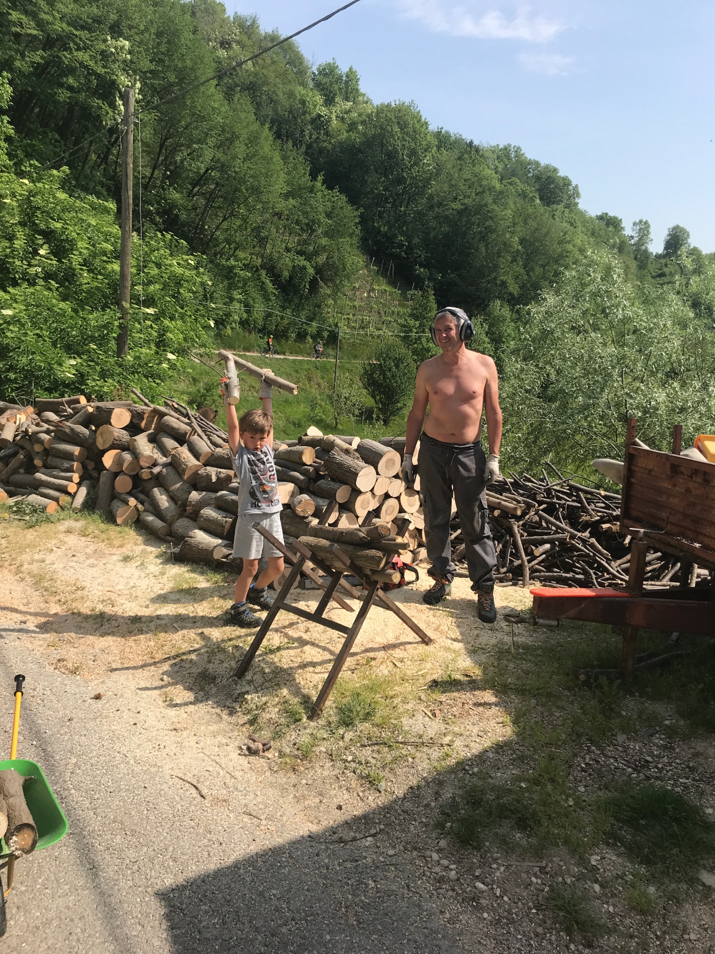 Hebe Bild 9 entlang der Bikemap-Route "ride through Refrontolo" hervor Hebe Bild 9 entlang der Bikemap-Route "ride through Refrontolo" hervor