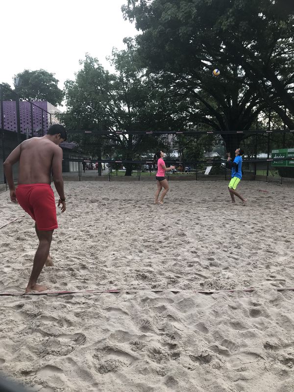 Urbanización el Embrujo - Canchas Voleibol Playa Unidad Deportiva Atanasio Girardot