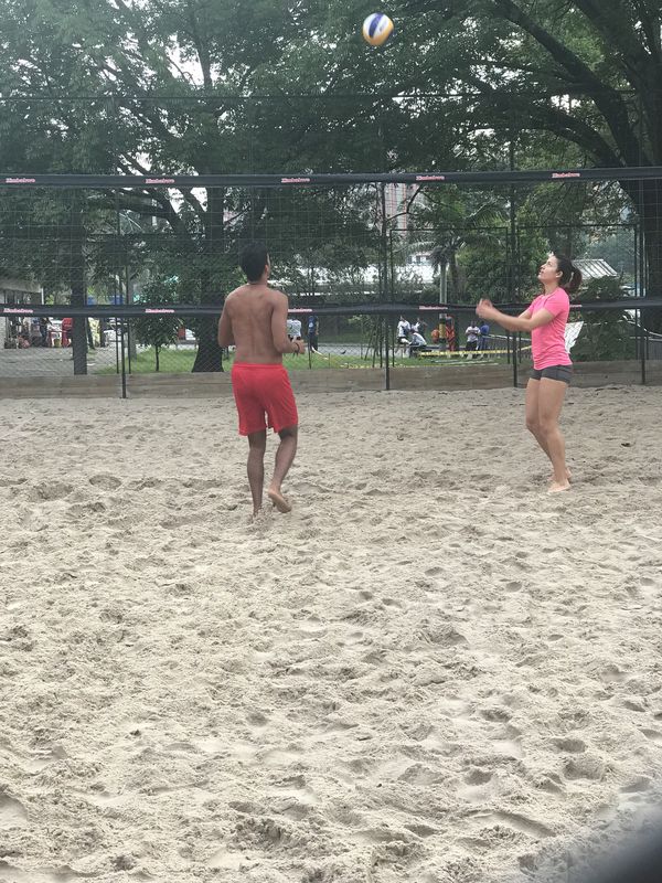 Urbanización el Embrujo - Canchas Voleibol Playa Unidad Deportiva Atanasio Girardot