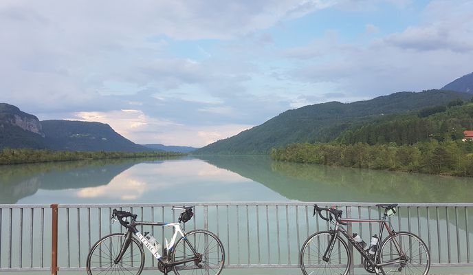 Foto 2 der Bikemap-Route "Klagenfurt - Unterloibl - St. Margareten - Grafenstein" Foto 2 der Bikemap-Route "Klagenfurt - Unterloibl - St. Margareten - Grafenstein"