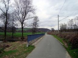 Hebe Bild 13 entlang der Bikemap-Route "10.04.10 Ilmtal-Salle-Radwanderweg zurück über Jena [Bilder]" hervor