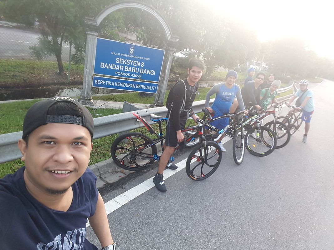 p-noy nichi bikers