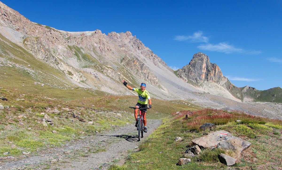 Col du Granon, Five Gravel Cols, Two Perched Forts