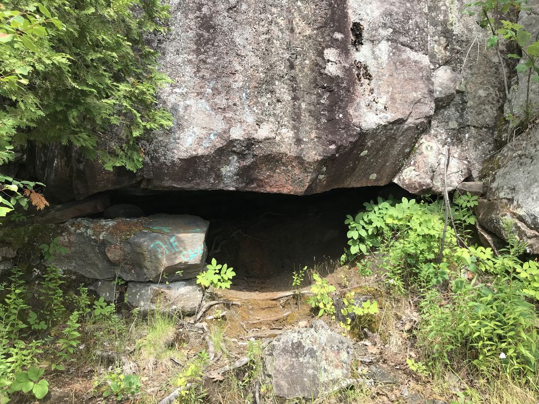 Cave Hunt