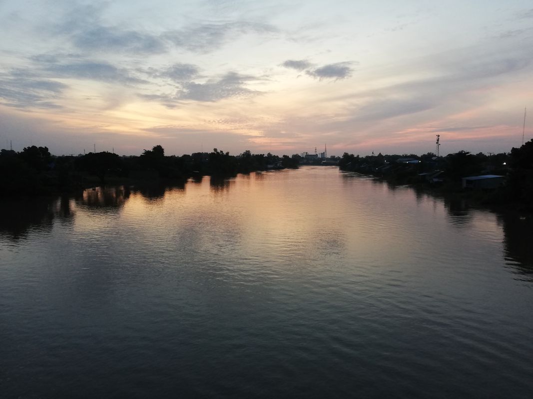 មាត់ស្ទឹងសែន