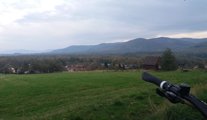 Foto 1 der Bikemap-Route "Podbór-Ustroń-Górki" Foto 1 der Bikemap-Route "Podbór-Ustroń-Górki"