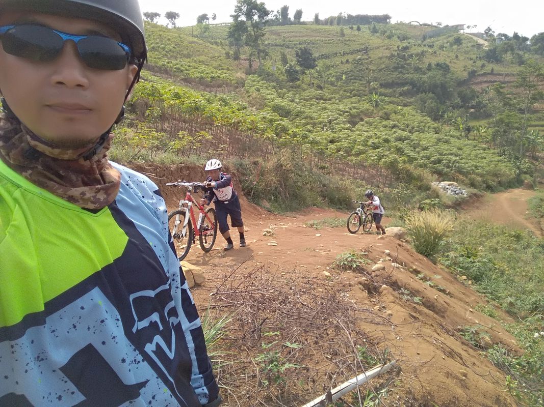 tagana hambalang