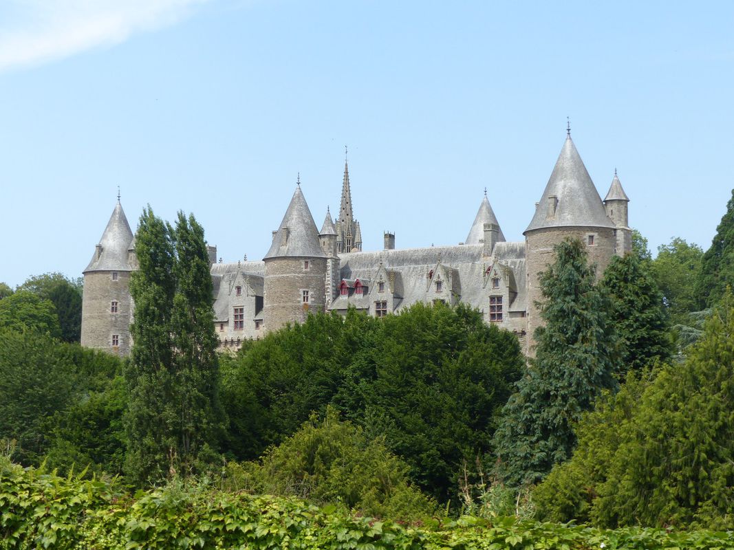Brittany tour day 6 - Auray to Josselin