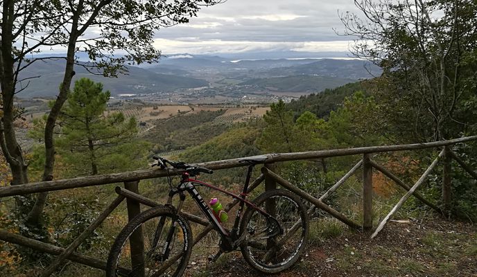 Foto 2 der Bikemap-Route "mezza Costa monte Tezio Umbria"