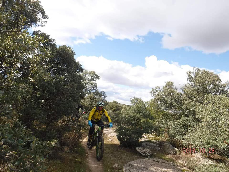 Venta con Peña Aguilera - San Pablo de los Montes