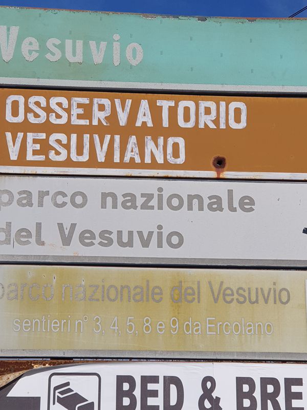 giro del vesuvio  da ercolano