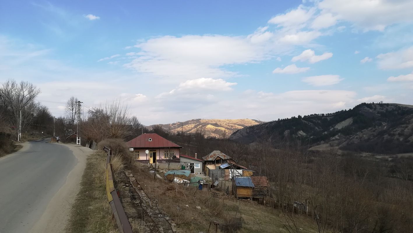 Valea Nucului - Gura Vaii si retur
