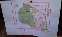 Hebe Bild 2 entlang der Bikemap-Route "2010-05_doškolení" hervor Hebe Bild 2 entlang der Bikemap-Route "2010-05_doškolení" hervor
