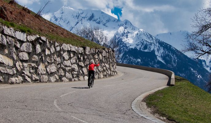 Photo 1 of the Bikemap route "3 Cols:  Plan Bois, Croix Fry, and Aravis"