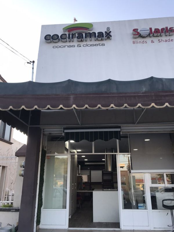 las tres tiendas COCIRAMAX