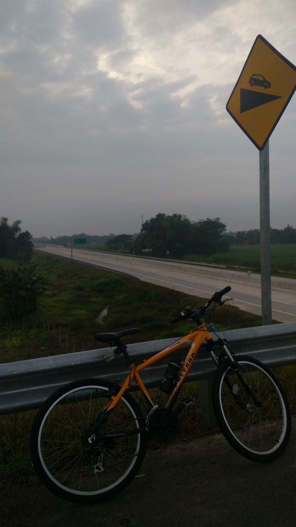 Photo 3: Lingga Kurniawan