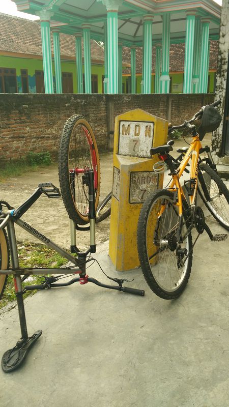 route 2 mengaloor