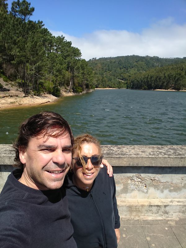 Sintra pedra amarelo e barragem