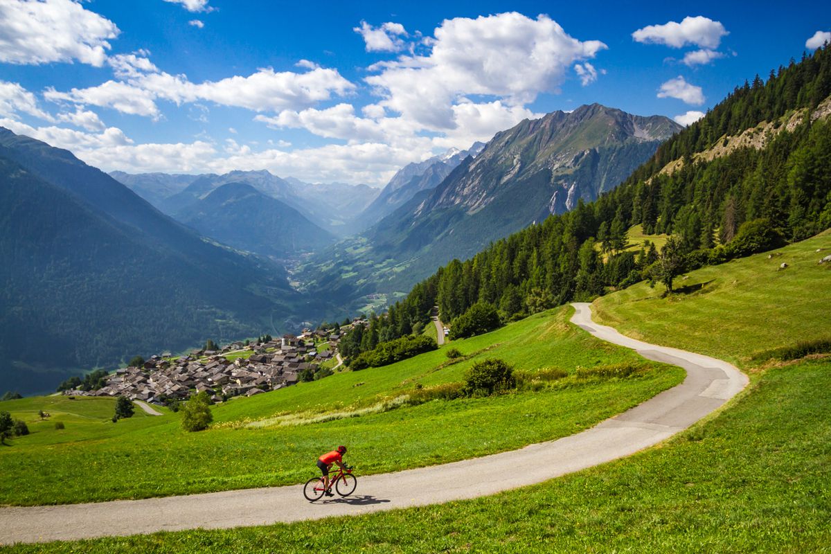 Valais: Col du Lein and Col des Planches