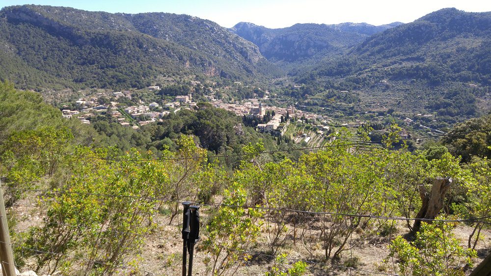 Mallorca a peu: mola de sa comuna de Valldemossa