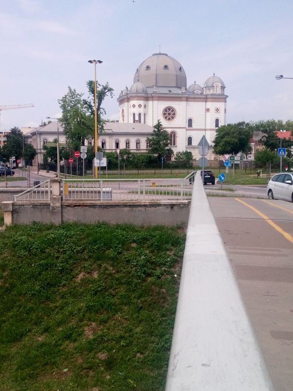 10 Mosonmagyaróvár-Györ-Komarom