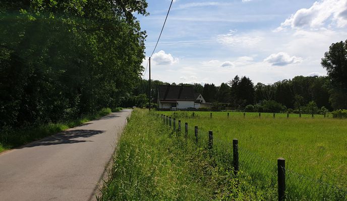 Foto 2 der Bikemap-Route "0CR04 : Blad - Cas - SchlBla - Brhei - Sud - Bhf - Blad"