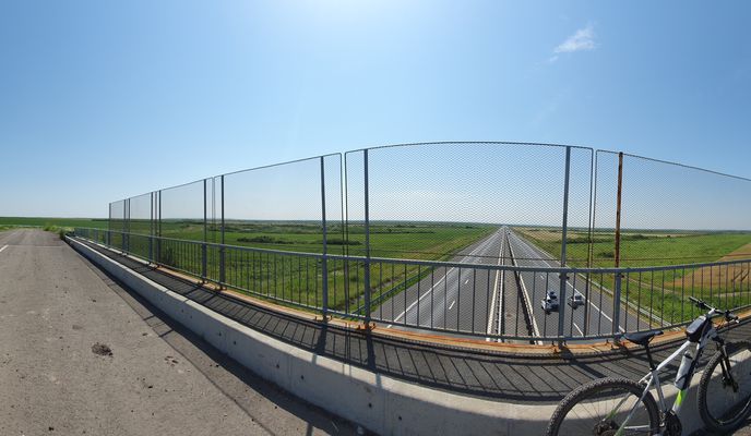 Photo 2 of the Bikemap route "Muzeul Satului, Timișoara to DC69" Photo 2 of the Bikemap route "Muzeul Satului, Timișoara to DC69"