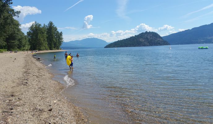 Foto 1 der Bikemap-Route "Shuswap Lake Park Perimeter Trail"