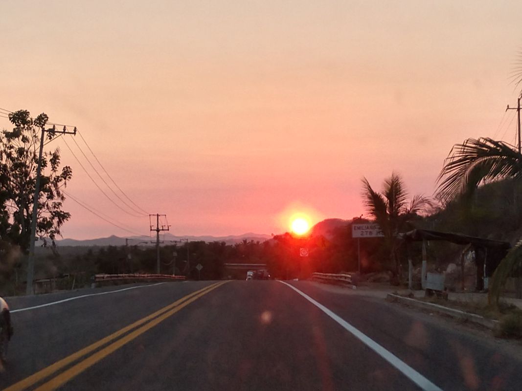 cihuatlan /ojo de agua