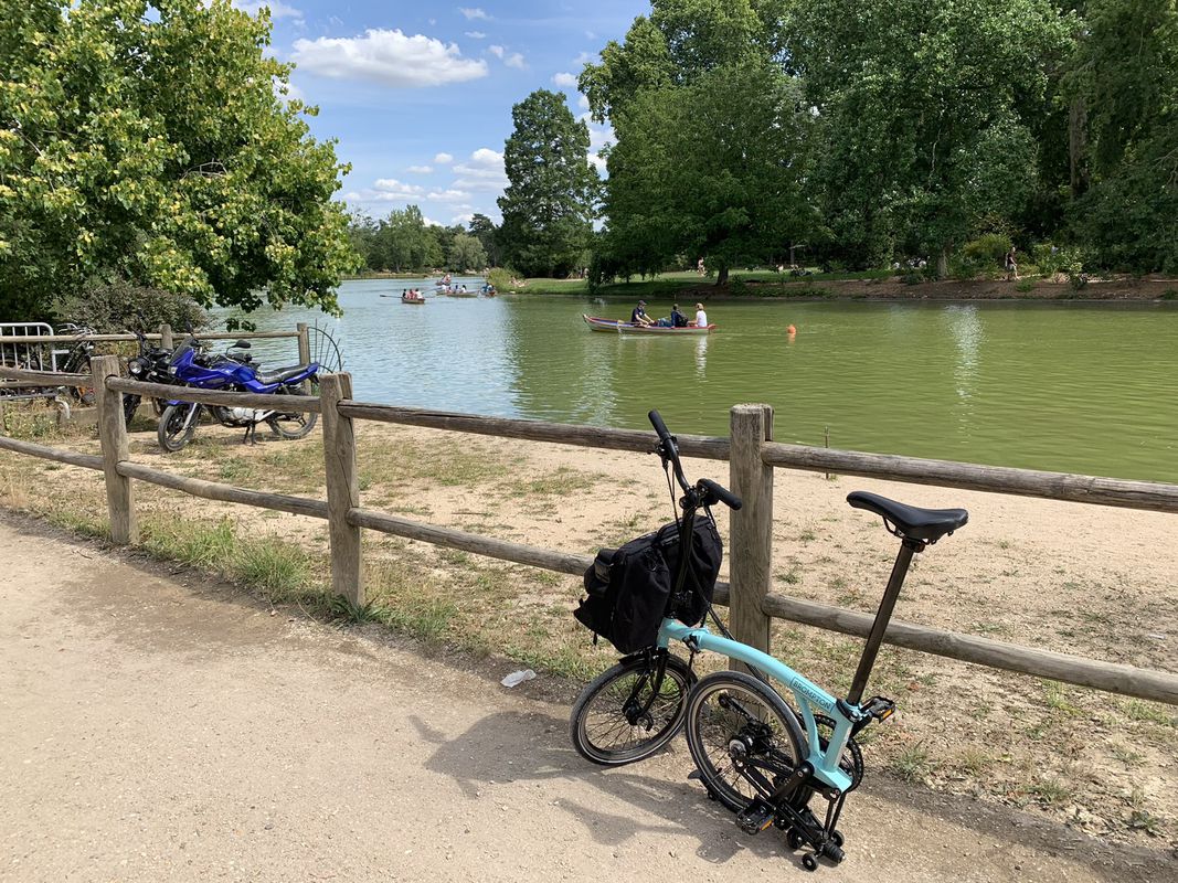 Slow ride in Saint-Mandé