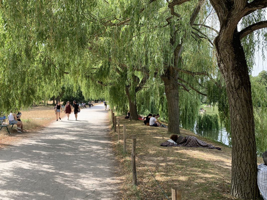 Slow ride in Saint-Mandé