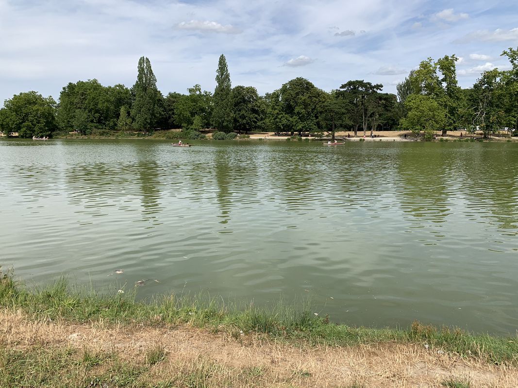 Slow ride in Saint-Mandé
