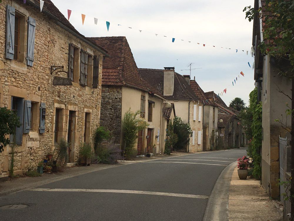 Snail-like route in Dégagnac