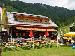 Hebe Bild 1 entlang der Bikemap-Route "Feldpannalpe" hervor