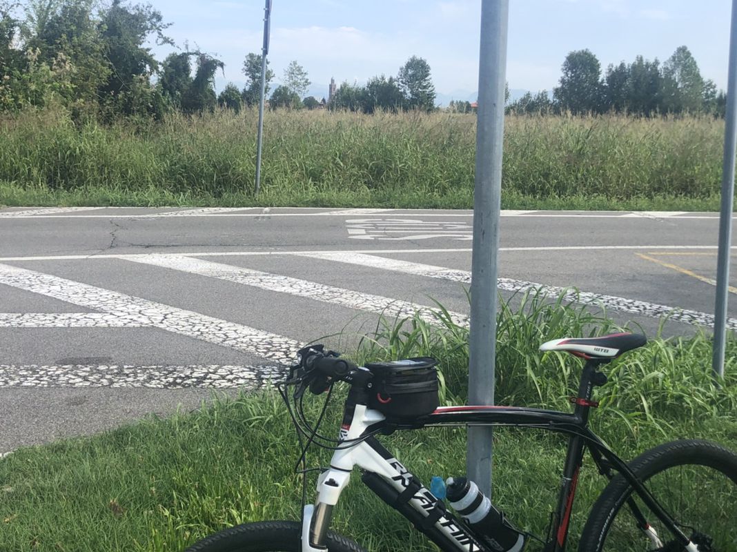 Moderate route in Pianengo