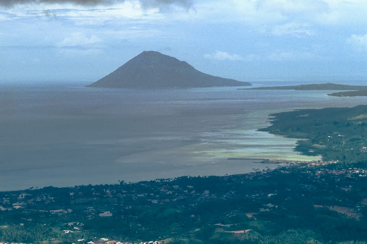 Sulawesi, Indonesia, 01, Manado - Tomohon, 25 km