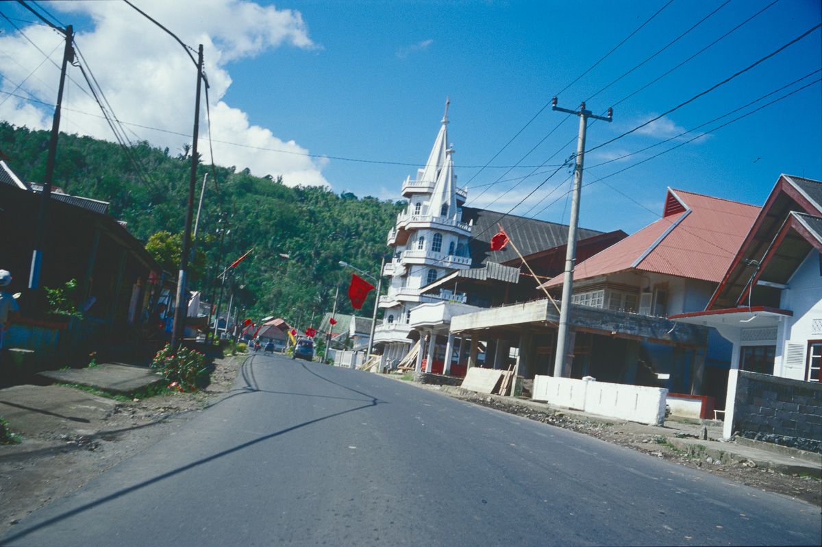 Sulawesi, Indonesia, 01, Manado - Tomohon, 25 km