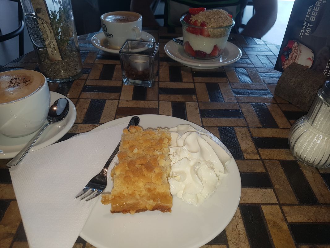 Mit guten freund 🚴‍♂️👍👋🍰