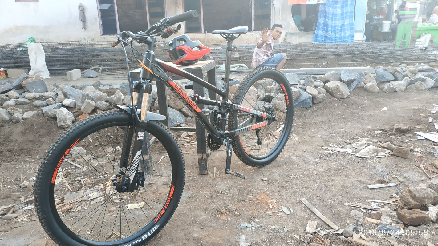Gunung gansir...