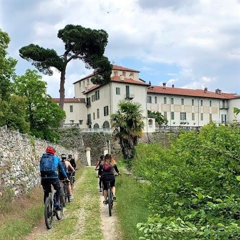 Romano C.se - Masino Castle - Azeglio Castle - Pobbia Church -   Albiano Castle  -Romano C.se  medium level  ROAD -TREKKING  bike  &amp;  e-bike TOUR