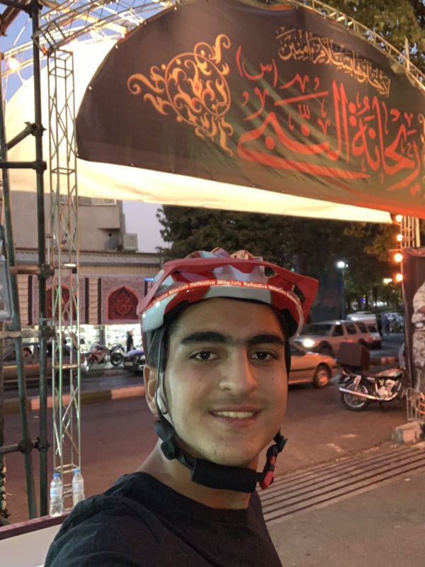 Foto 2: Amirata Moghaddam