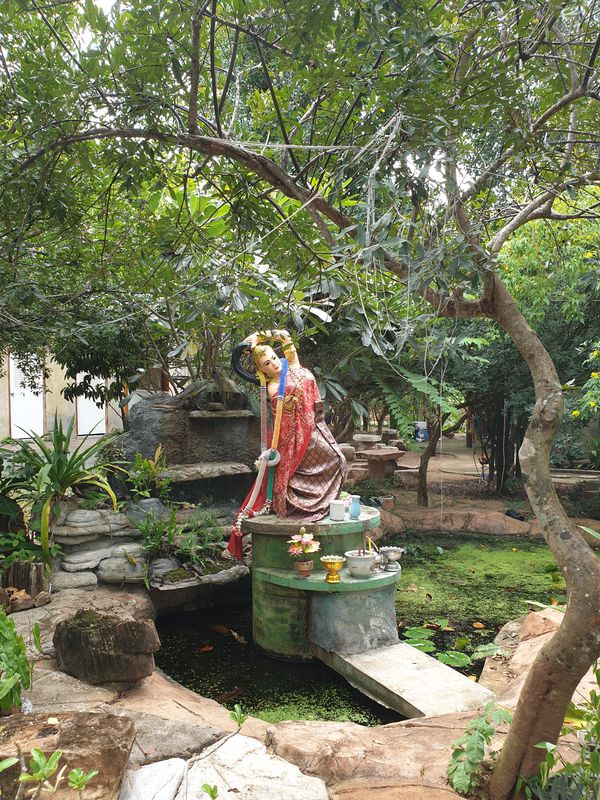 Sai Yok Noi to Kanchanaburi.